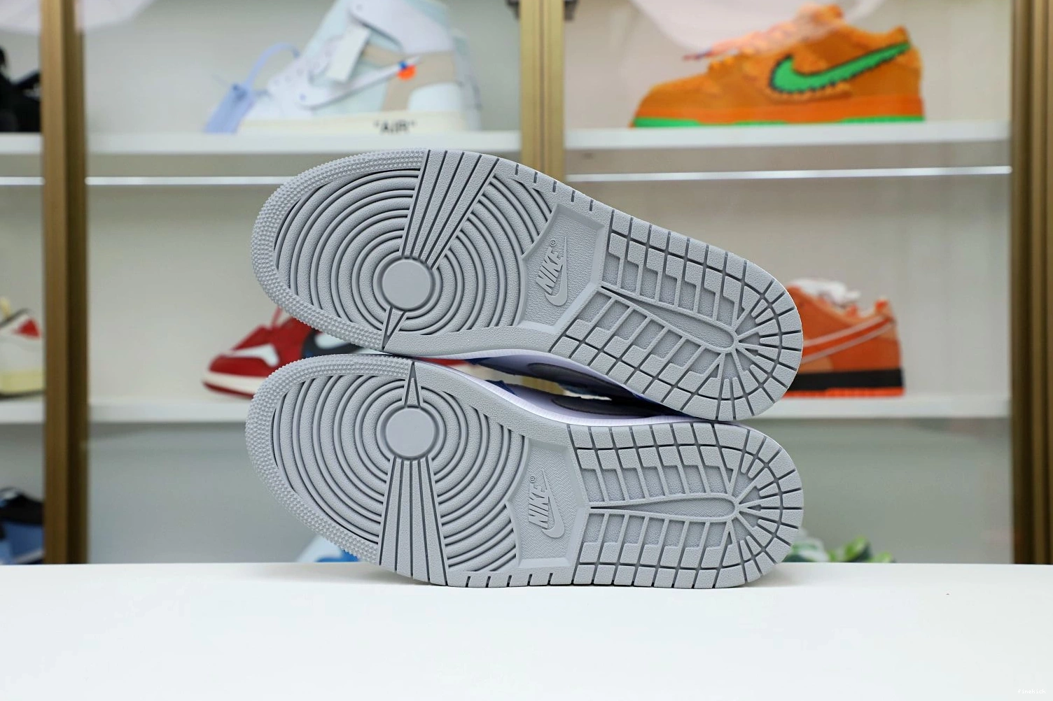 JORDAN RETRO ROYAL' 1 'HYPER AIR HIGH OG 0213